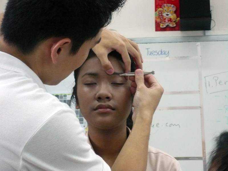 Makeup Workshop For East Spring Secondary School