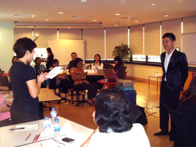 cpf_grooming_workshop_participant_sharing_img