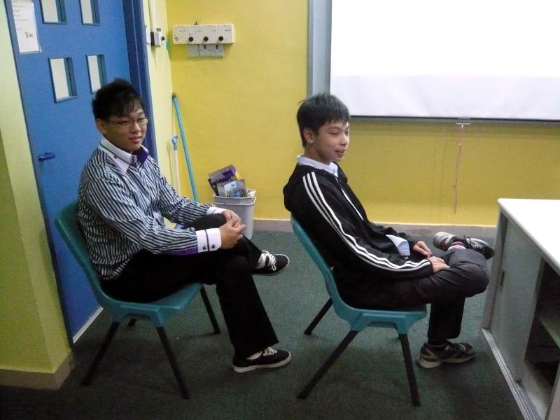sitting_posture_etiquette_img