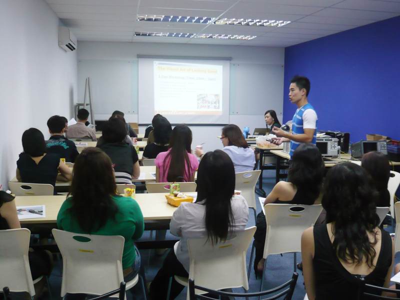 grooming_workshop_wearnes_sg_img