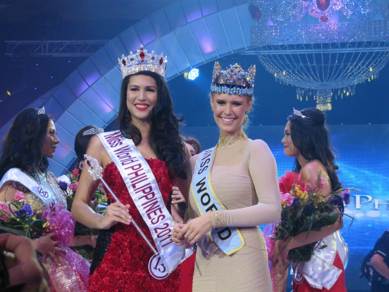 ms_world_alexandria_mills_gwendolyn_ruais_img